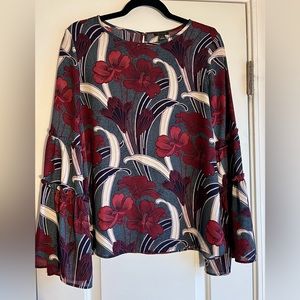Ann Taylor Floral Print Blouse w/ Bell Sleeves